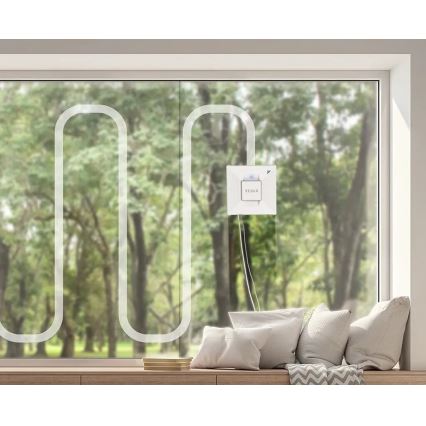 TESLA Electronics RoboStar - Pametni čistač prozora s raspršivanjem vode 72W/230V/650 mAh Wi-Fi + daljinski upravljač