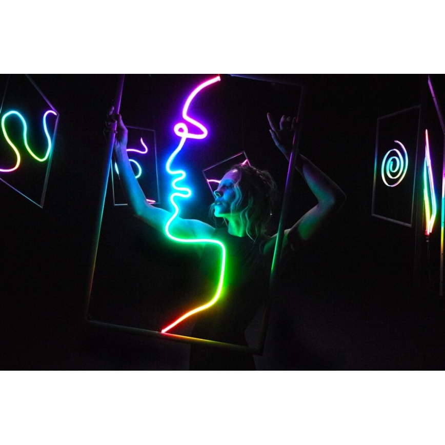 Twinkly - RGB LED traka s mogućnošću prigušivanja FLEX 300xLED 3 m Wi-Fi