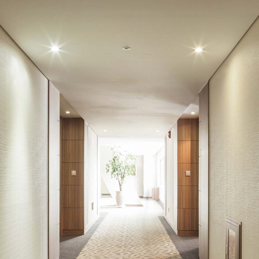 Ugradbena svjetiljka GU10 promjera 9 cm crna