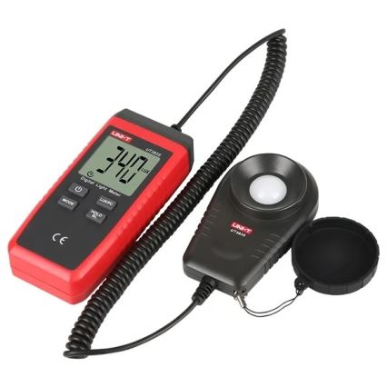 Uni-T UT383S - Luxmetar 3xAAA