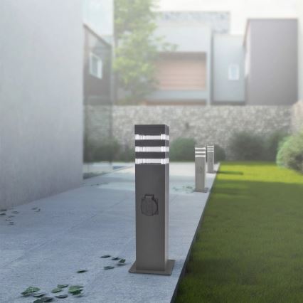 Vanjska lampa s utičnicom TEKSAS 1xE27/20W/230V 44 cm IP44 crna