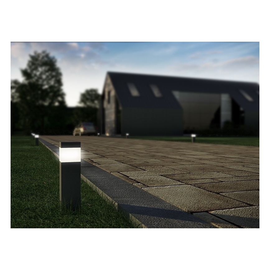 Vanjska senzorska svjetiljka s utičnicom GARD 1xE14/60W/230V IP44