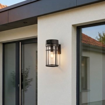 Vanjska zidna svjetiljka s kamerom GOSMART 1xE27/15W/230V Wi-Fi IP44