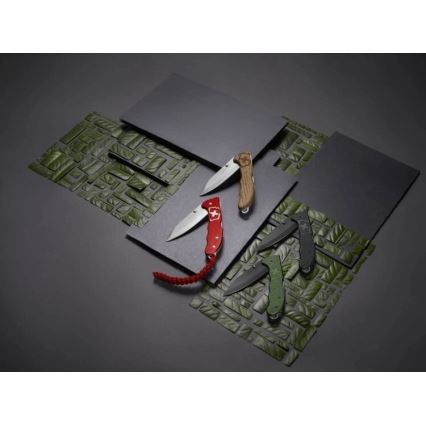 Victorinox - Džepni nož EVOKE 13 cm crvena