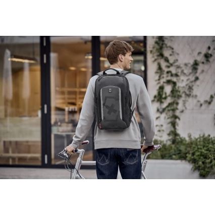 Victorinox - Proširivi ruksak Touring 2.0 Traveler 33 l crna