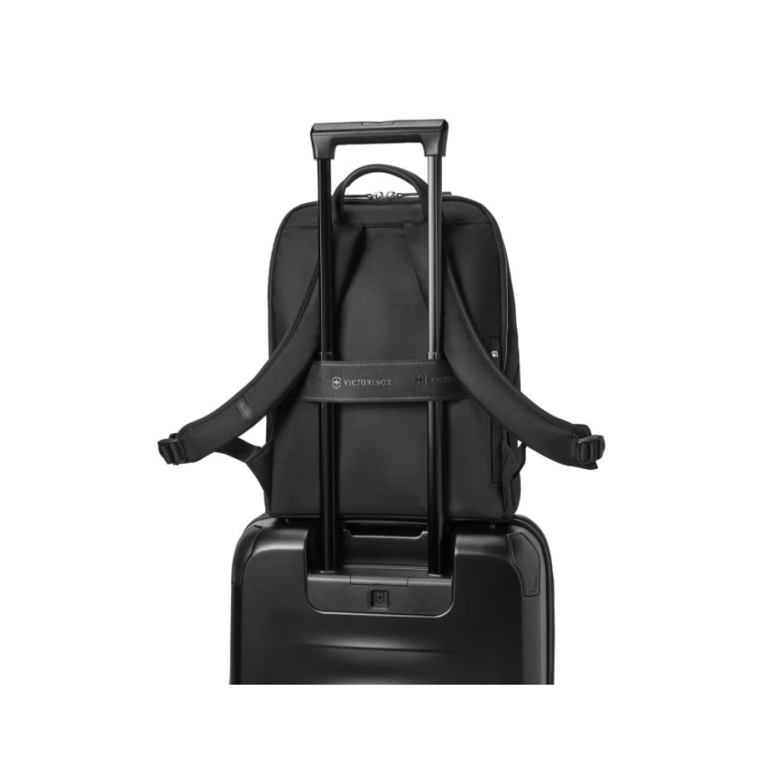 Victorinox - Ruksak Victoria Signature Deluxe 18 l crna
