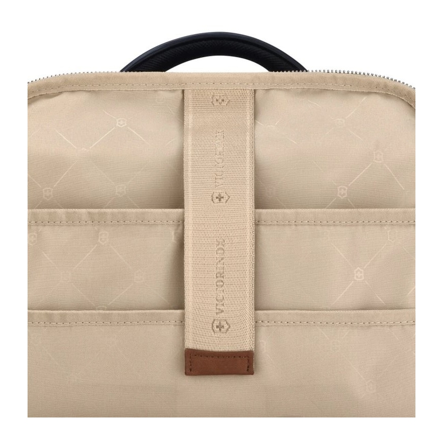 Victorinox - Ruksak Victoria Signature Deluxe 18 l crna