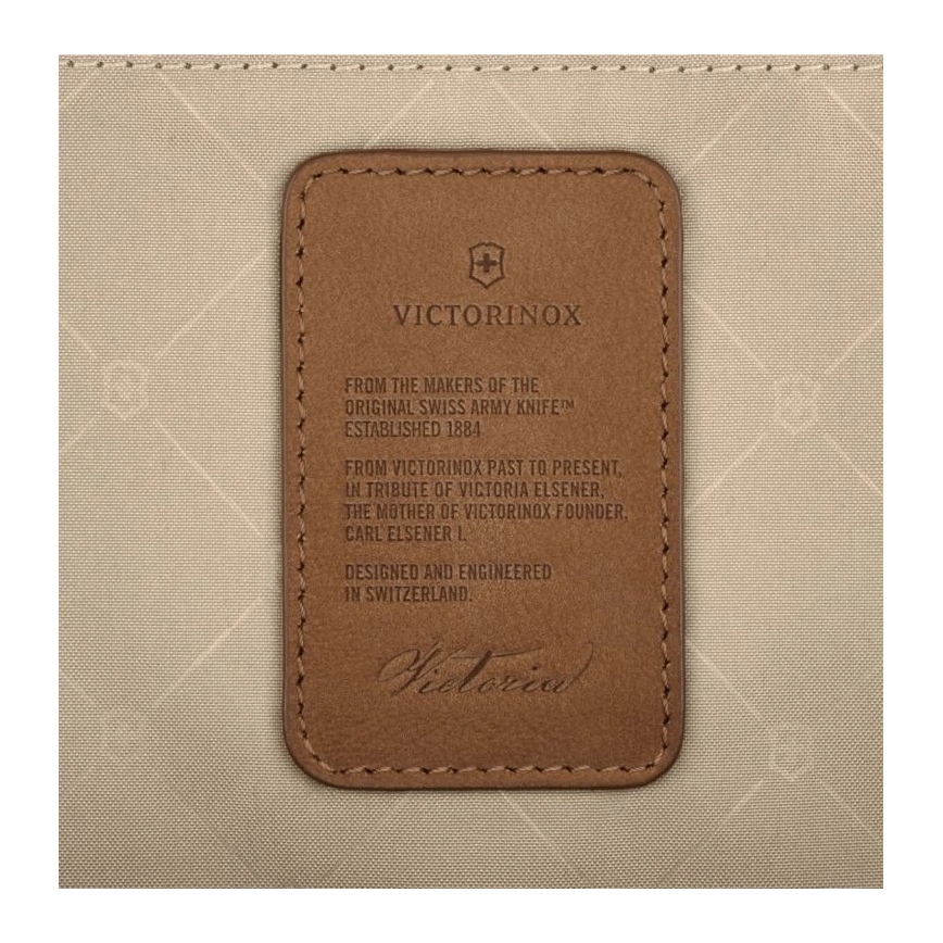 Victorinox - Ruksak Victoria Signature Deluxe 18 l crna