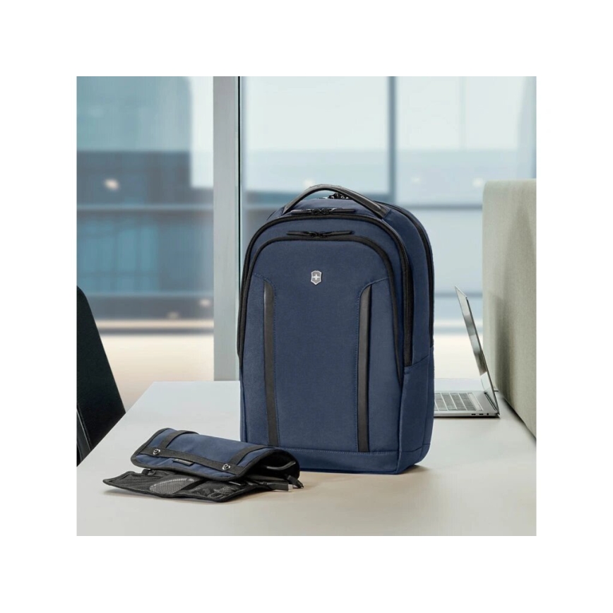 Victorinox - Ruksak za laptop 15" Altmont Professional Compact 16 l tamno plava