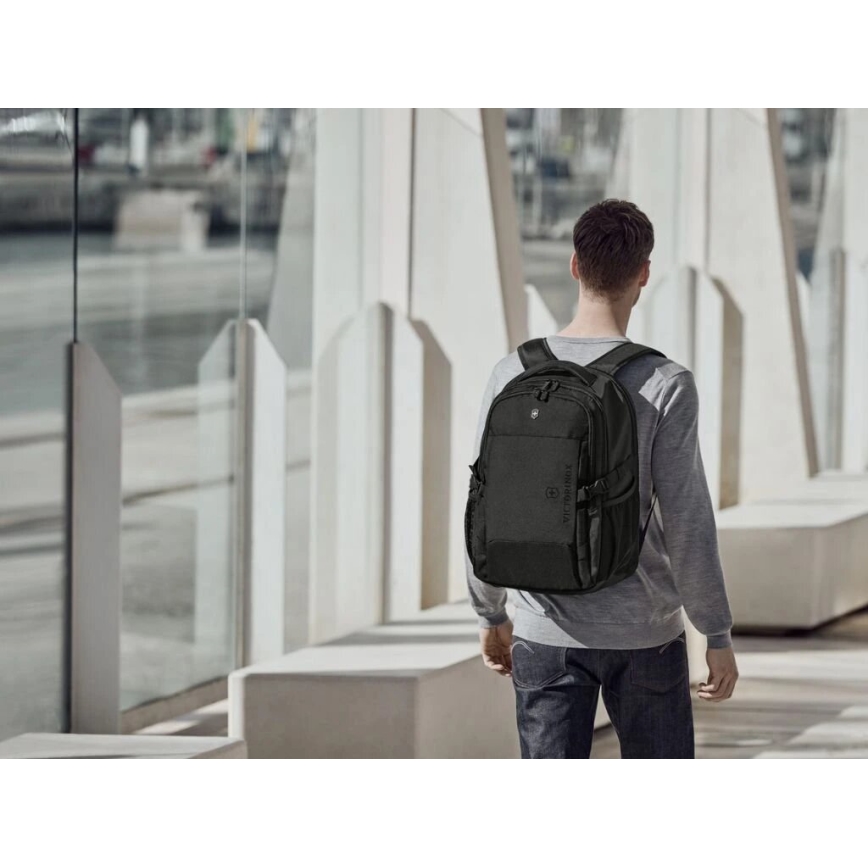 Victorinox - Ruksak za laptop 16" Deluxe Vx Sport EVO 32 l crna