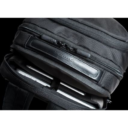 Victorinox - Ruksak za prijenosno računalo Altmont Professional Deluxe 24 l crni