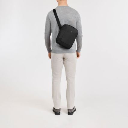 Victorinox - Torba preko ramena Altmont Modern 6 l crna
