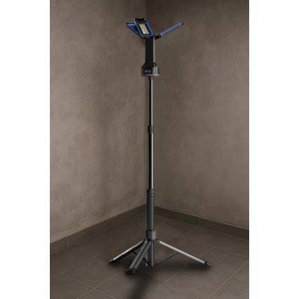 Viking - LED punjivi reflektor s postoljem 3xLED/5V IPX4 7000 lm 4000 mAh