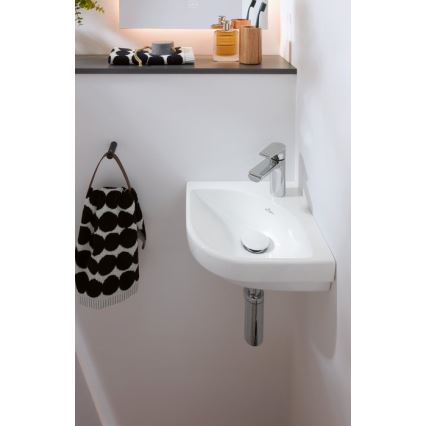 Villeroy & Boch 43714601 - Ugaoni viseći umivaonik SUBWAY 3.0 32x32 cm keramika/bijela