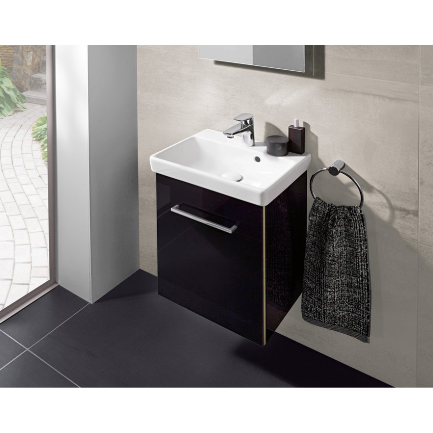 Villeroy & Boch 73584501 - Zidni umivaonik AVENTO 45x37 cm keramika/bijela