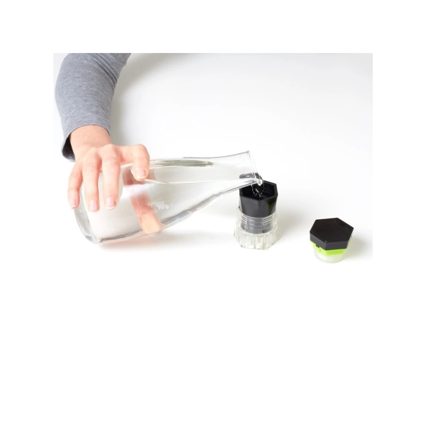 Vitility - Dozator i rezač tableta 5 u 1, crni