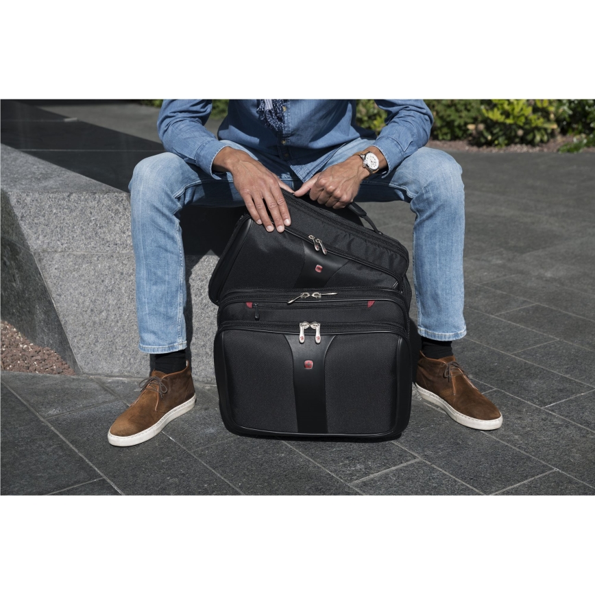 Wenger - Putni kofer na kotačićima 25 l 17" + Torba za laptop 15,6" Patriot crna
