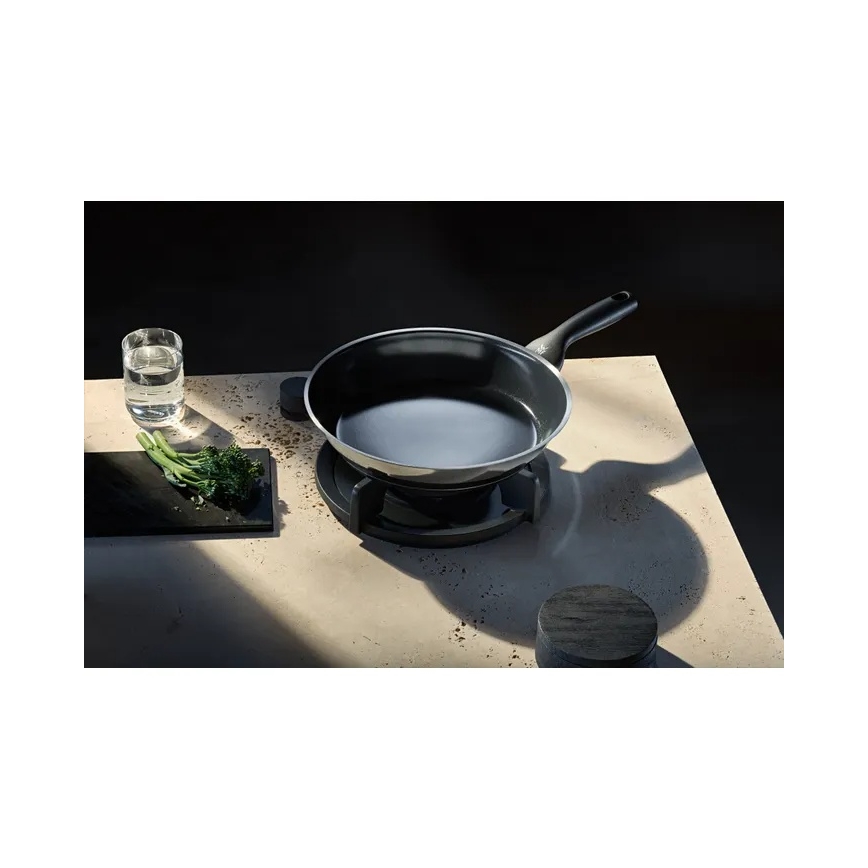 WMF - Tava CERADUR PROFI promjer 28 cm