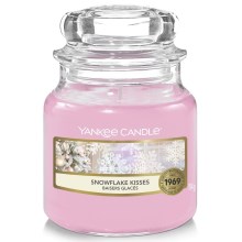 Yankee Candle - Mirisna svijeća SNOWFLAKE KISSES mala 104g 20-30 sati