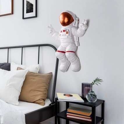 Zidna dekoracija 47x35 cm astronaut bakrena