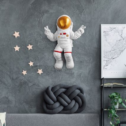 Zidna dekoracija 47x35 cm astronaut zlatni