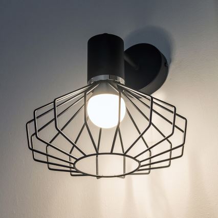 Zidna lampa SOLANO 1xE27/15W/230V crna/sjajni krom