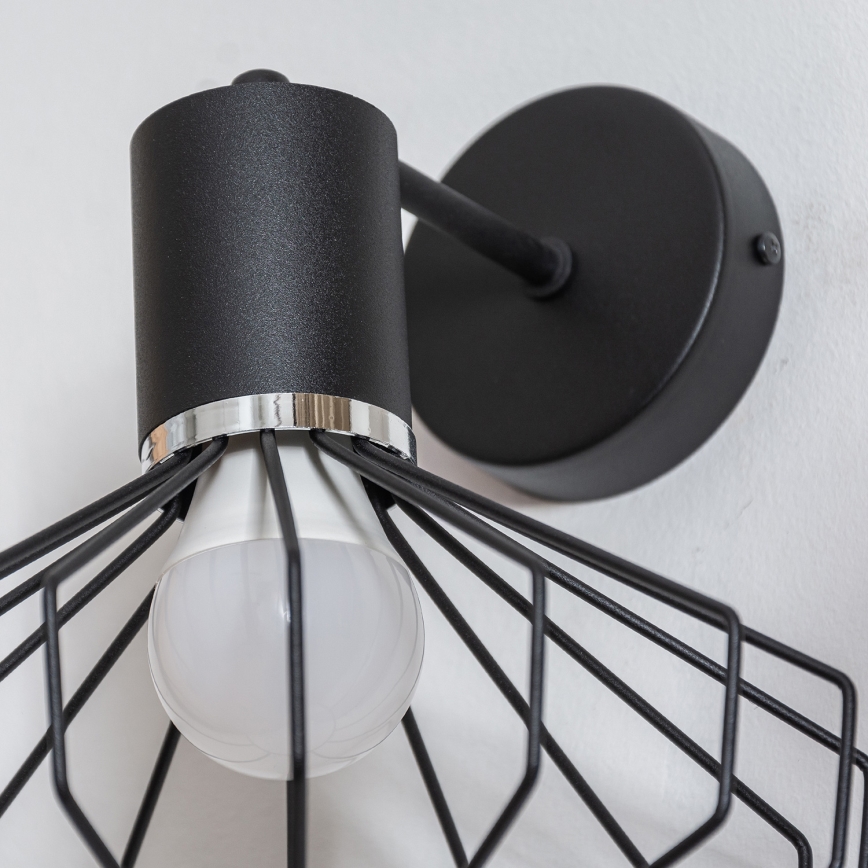 Zidna lampa SOLANO 1xE27/15W/230V crna/sjajni krom
