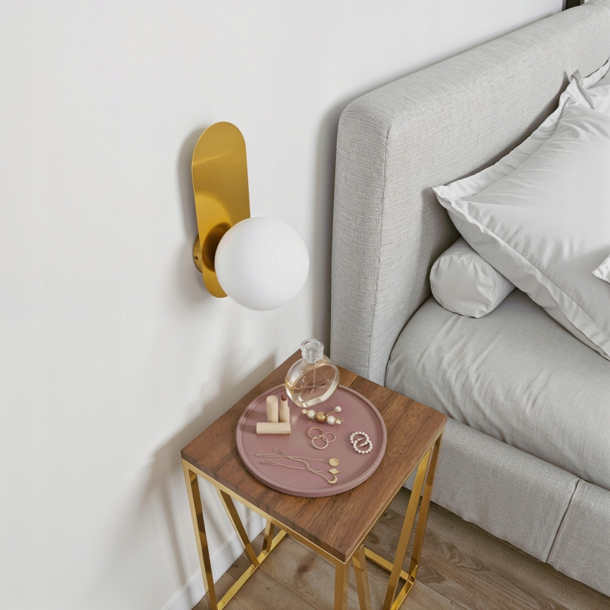 Zidna svjetiljka 1xE27/40W/230V zlatna/bijela