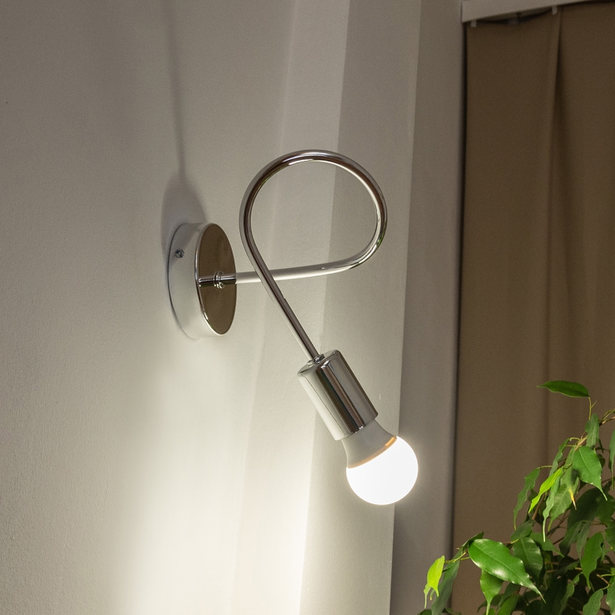 Zidna svjetiljka OXFORD 1xE27/15W/230V sjajni krom