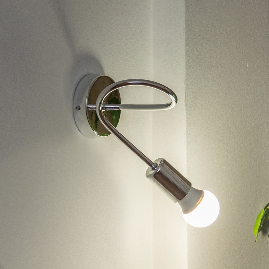 Zidna svjetiljka OXFORD 1xE27/15W/230V sjajni krom