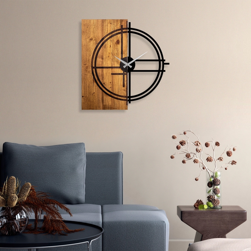 Zidni sat 58x56 cm 1xAA drvo/metal